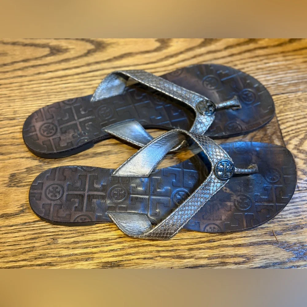 Tory Burch Bronze/Silver Metallic Silver Snakeskin Flip Flops